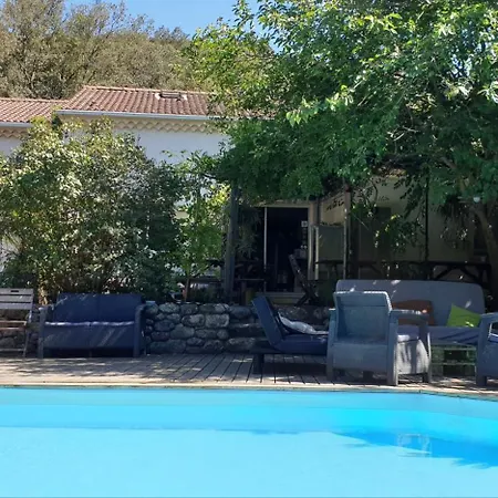 Autour Du Hamac Et Table D'hotes *