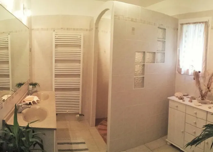 Autour Du Hamac Et Table D'hotes