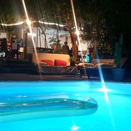 Autour Du Hamac Et Table D'hotes