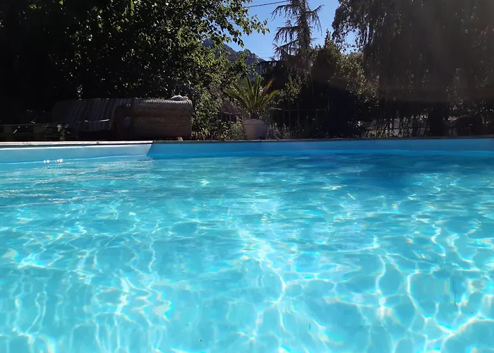 Ubytování v soukromí Autour Du Hamac Et Table D'hotes *