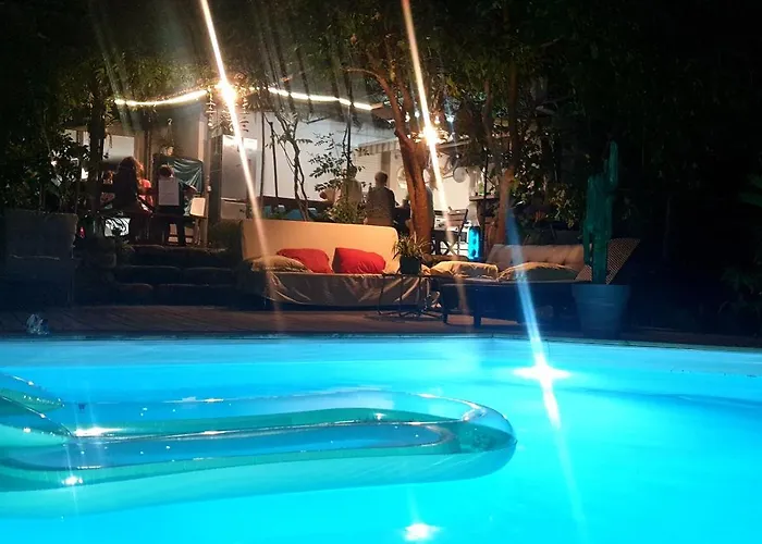 Autour Du Hamac Et Table D'hotes